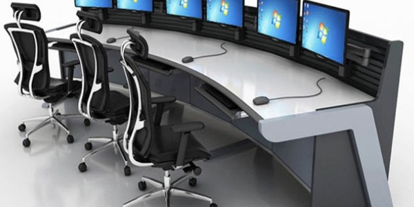 监控中心操作台选购指南：20年厂家直供的三大核心价值